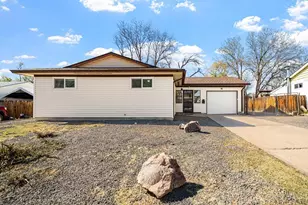 41 Loch Lomond Ln, Pueblo, CO 81001 - Photo 1