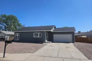 2154 Hellbeck Dr, Pueblo, CO 81005 - Photo 1