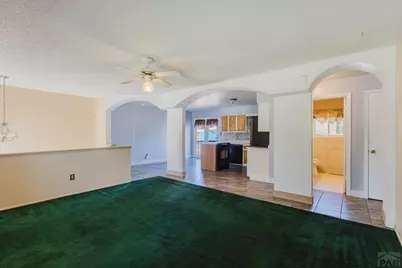 1817 E 18th St, Pueblo, CO 81001 - Photo 9