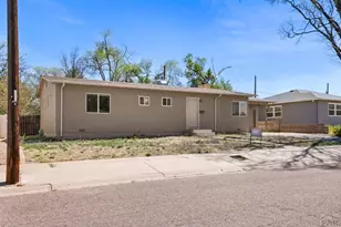 1618 Alexander Cir, Pueblo, CO 81001 - Photo 5