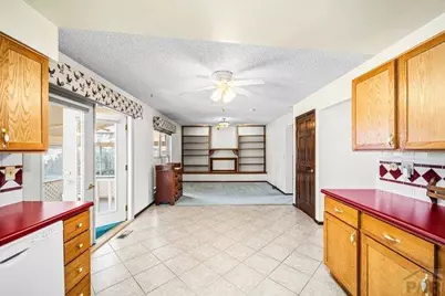 7 Baybridge Court, Pueblo, CO 81001 - Photo 15