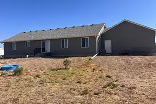 785 E Bedford Dr, Pueblo West, CO 81007 - Photo 13