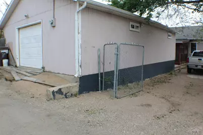 911 E 6th St, Pueblo, CO 81001 - Photo 21