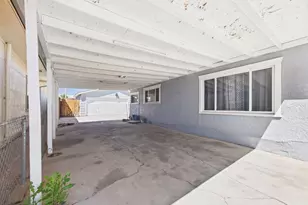 1213 E 13th St, Pueblo, CO 81001 - Photo 33
