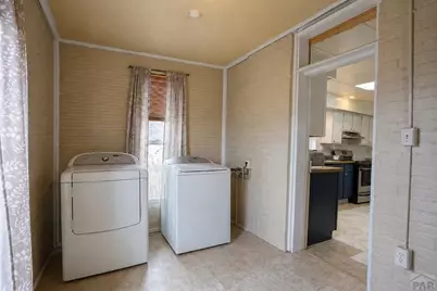 318 E Baca St, Trinidad, CO 81082 - Photo 25