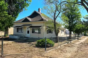 658 St Vrain Ave, Las Animas, CO 81054 - Photo 1