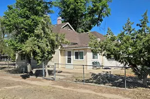 658 St Vrain Ave, Las Animas, CO 81054 - Photo 25