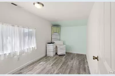 1723 Lakeview Ave, Pueblo, CO 81005 - Photo 3