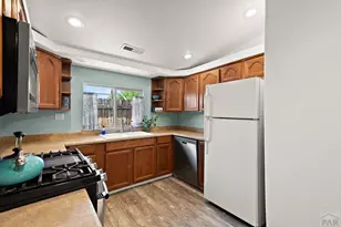 1723 Lakeview Ave, Pueblo, CO 81005 - Photo 11