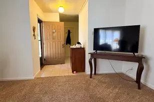 142 Douglas Ln, Pueblo, CO 81001 - Photo 3