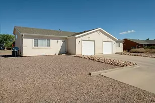 303 E Larchmont Dr, Pueblo West, CO 81007 - Photo 19