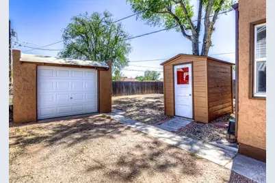 422 S Prairie Ave, Pueblo, CO 81005 - Photo 17