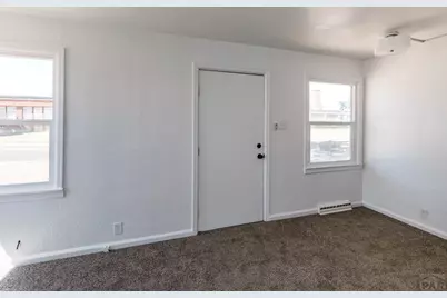 422 S Prairie Ave, Pueblo, CO 81005 - Photo 15