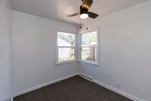 422 S Prairie Ave, Pueblo, CO 81005 - Photo 13