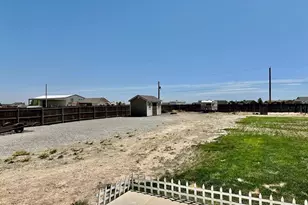 1496 E Proctor Dr, Pueblo West, CO 81007 - Photo 41