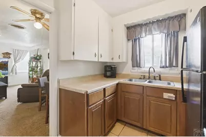 1932 Claremont Ave, Pueblo, CO 81004 - Photo 7