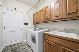 1024 S Greenbrier Dr, Pueblo West, CO 81007 - Photo 35