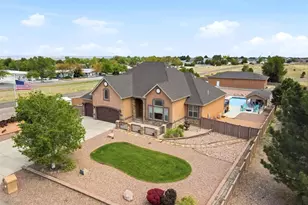 1024 S Greenbrier Dr, Pueblo West, CO 81007 - Photo 3