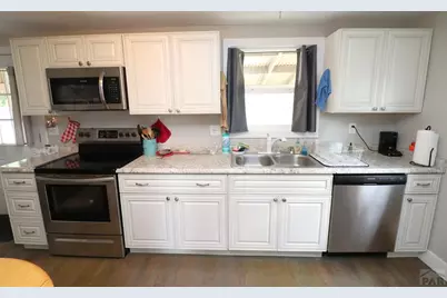 749 W Corona Ave, Pueblo, CO 81004 - Photo 9