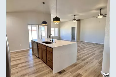 675 E Heron Dr, Pueblo West, CO 81007 - Photo 3