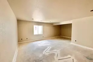 675 E Heron Dr, Pueblo West, CO 81007 - Photo 9