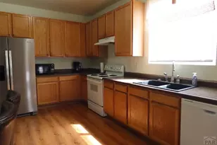 3724 Bison Ln, Pueblo, CO 81005 - Photo 7