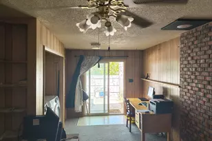 824 W 7th St, Walsenburg, CO 81089 - Photo 11