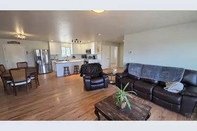 215 Sherrill Dr, Penrose, CO 81240 - Photo 11