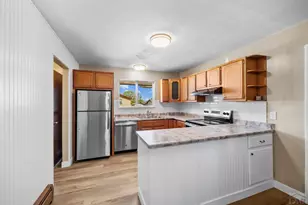 24 Radcliff Ln, Pueblo, CO 81005 - Photo 11