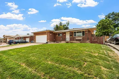 24 Radcliff Lane, Pueblo, CO 81005 - Photo 3