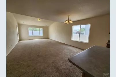 2220 Meadowlark Ln, Pueblo, CO 81008 - Photo 7