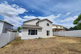 2220 Meadowlark Ln, Pueblo, CO 81008 - Photo 21
