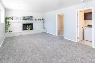 87 Amherst Ave, Pueblo, CO 81005 - Photo 9