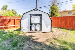 87 Amherst Ave, Pueblo, CO 81005 - Photo 35