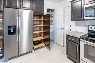 87 Amherst Ave, Pueblo, CO 81005 - Photo 7