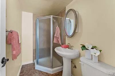 905 Damson St, Pueblo, CO 81001 - Photo 25