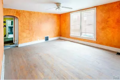 413 W 13th St, Pueblo, CO 81003 - Photo 7