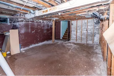 413 W 13th St, Pueblo, CO 81003 - Photo 33