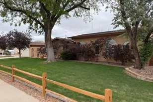 134 La Rochelle Dr, Pueblo, CO 81005 - Photo 3