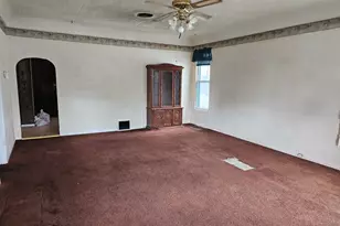 2105 Pine St, Pueblo, CO 81004 - Photo 9