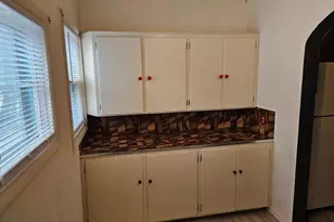 2105 Pine St, Pueblo, CO 81004 - Photo 27
