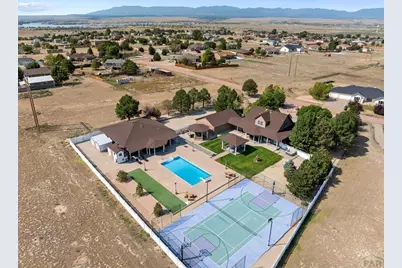 1180 S Oakleaf Dr, Pueblo West, CO 81007 - Photo 15
