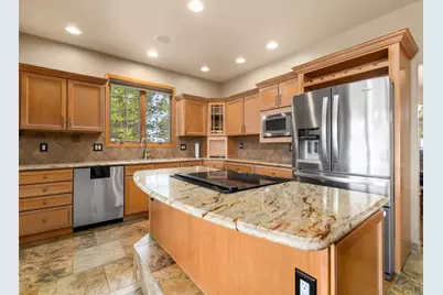 1180 S Oakleaf Dr, Pueblo West, CO 81007 - Photo 25
