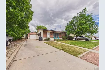 1615 Englewood Dr, Pueblo, CO 81005 - Photo 3