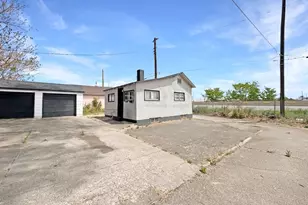 2430 E Evans Ave, Pueblo, CO 81004 - Photo 13