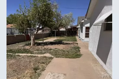 10 Wheatridge Dr, Pueblo, CO 81005 - Photo 11
