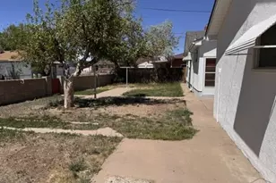 10 Wheatridge Dr, Pueblo, CO 81005 - Photo 11