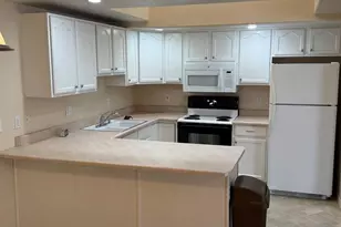 955-957 S Kyle Ln, Pueblo West, CO 81007 - Photo 5