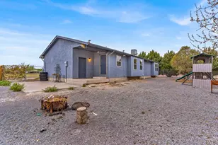 311 E Bond Dr, Pueblo, CO 81007 - Photo 33