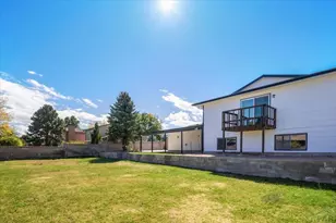 208 Starlite Dr, Pueblo, CO 81005 - Photo 45
